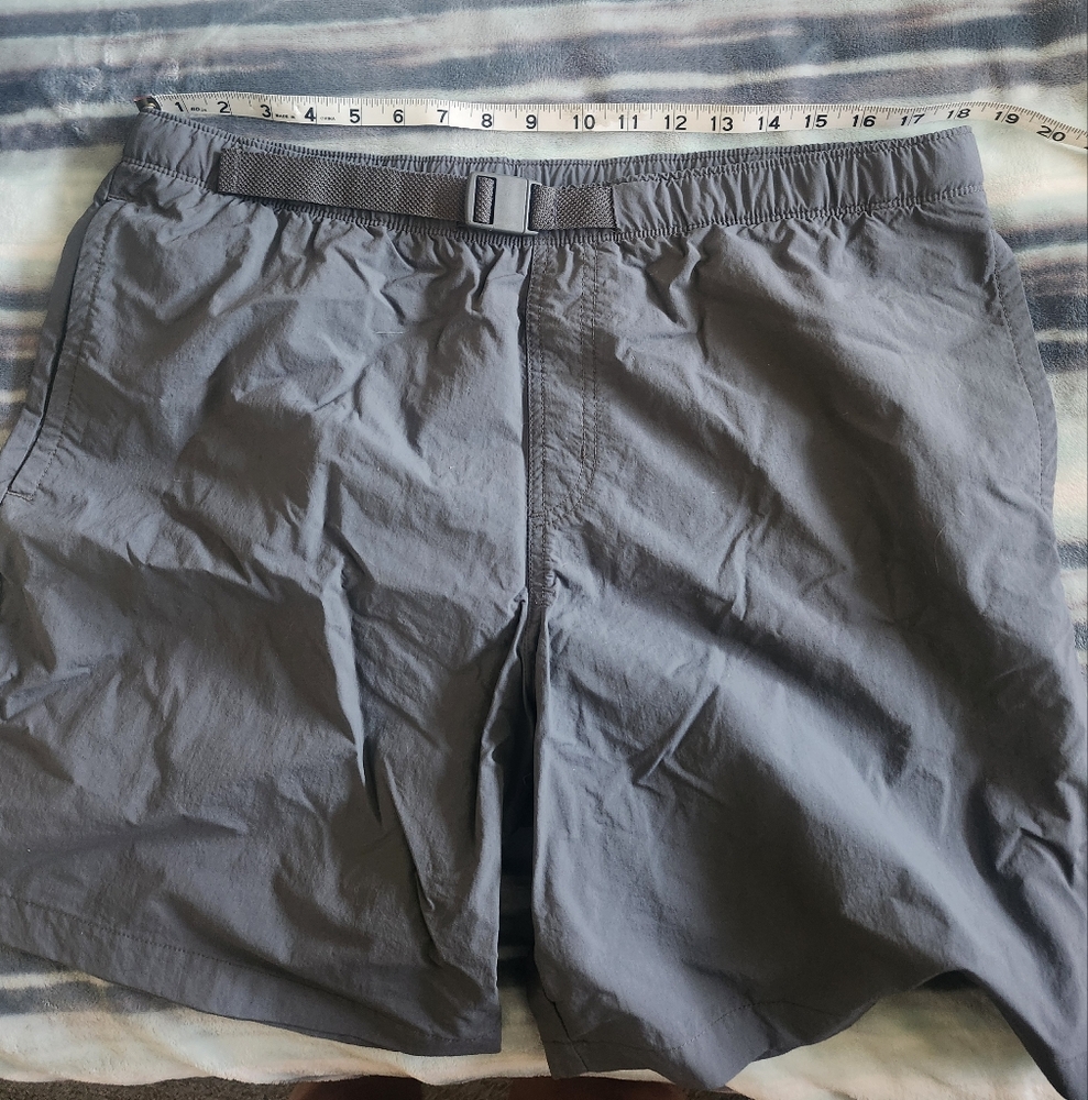 Columbia Men's Athletic Shorts - Gray